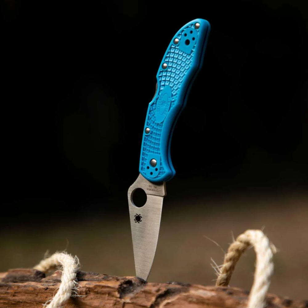 Spyderco | Delica 4 Lightweight Flat Ground